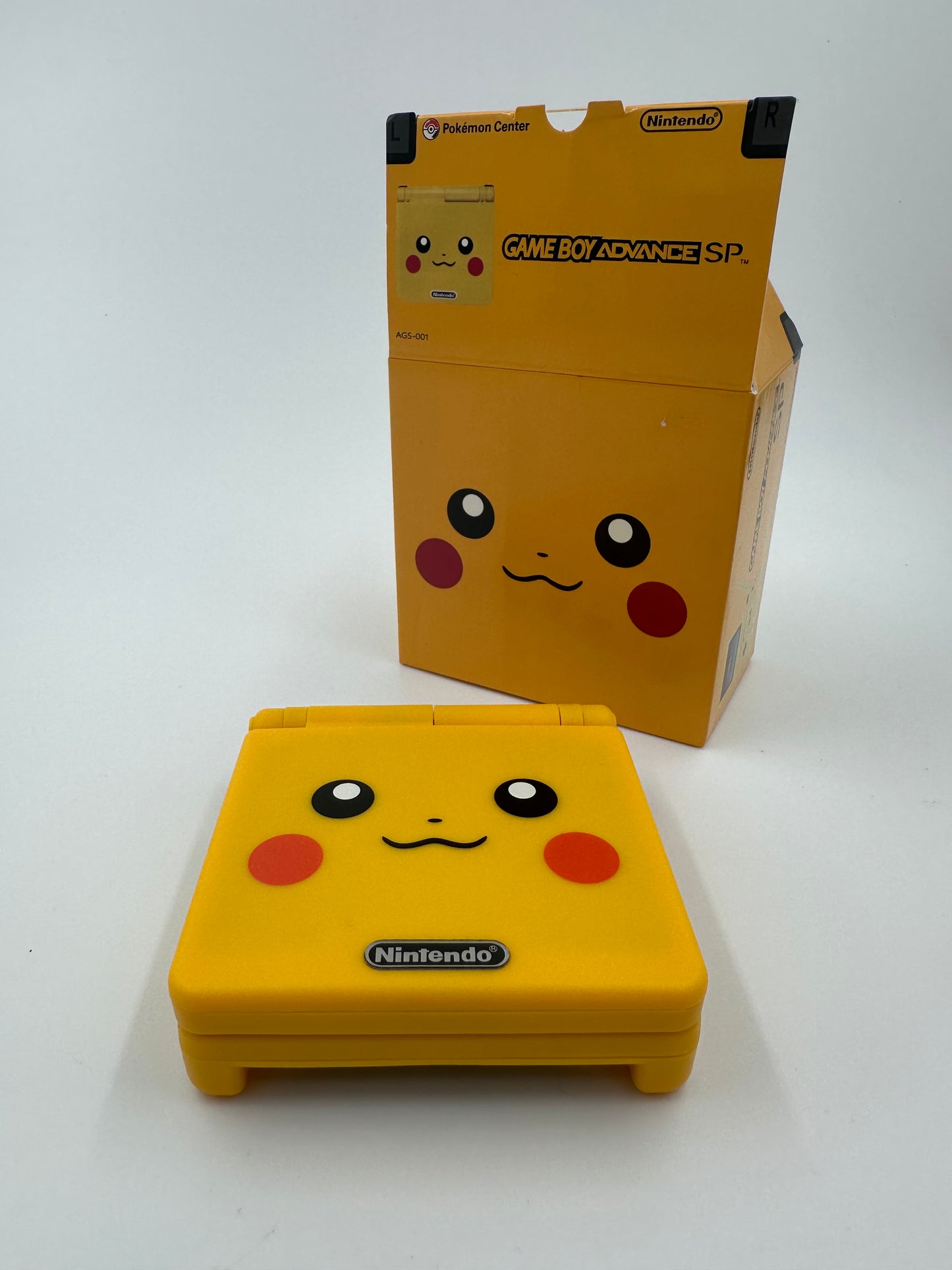 Game Boy Advance SP: Pikachu Edition (Refurbished)