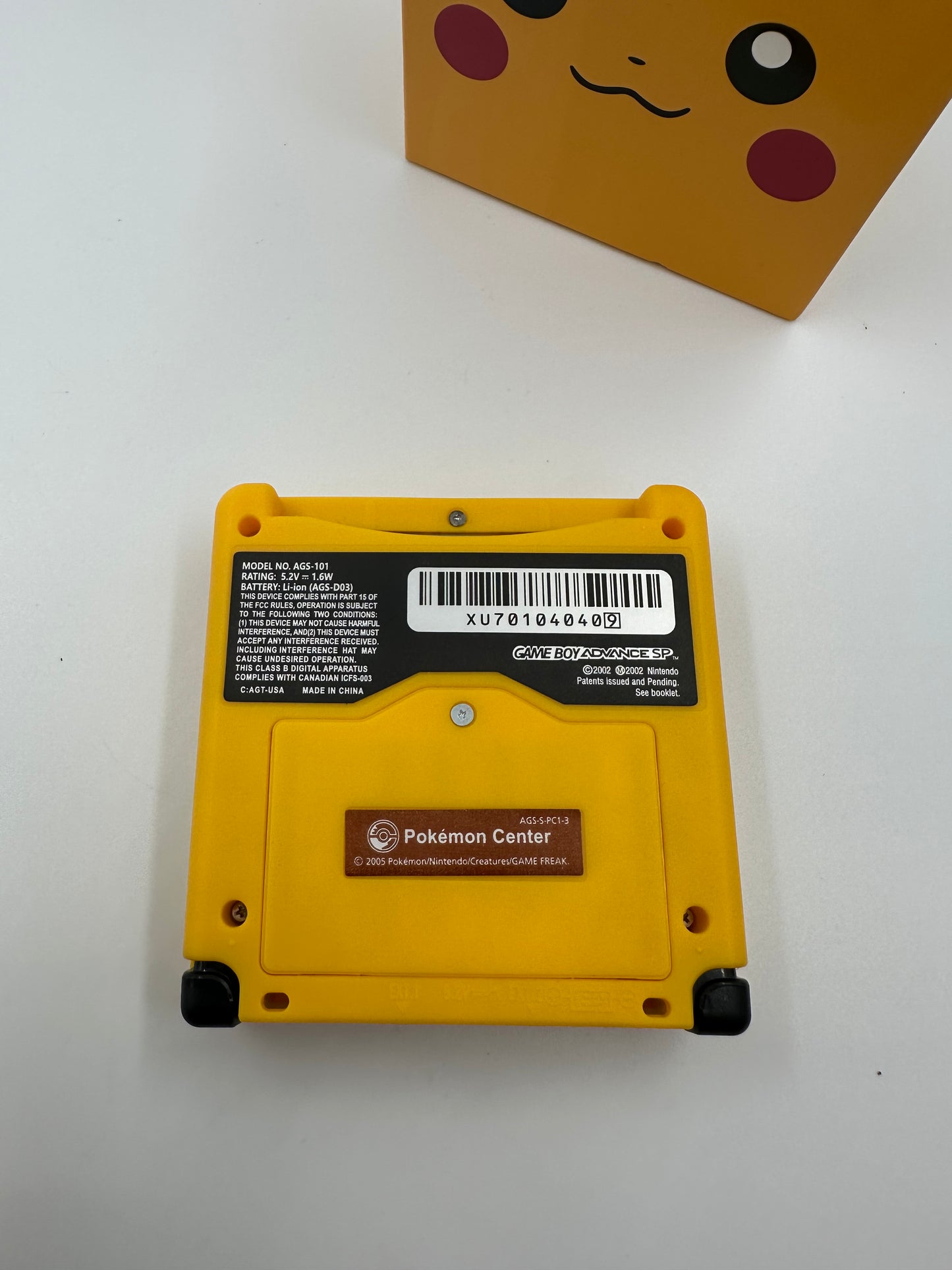 Game Boy Advance SP: Pikachu Edition (Refurbished)